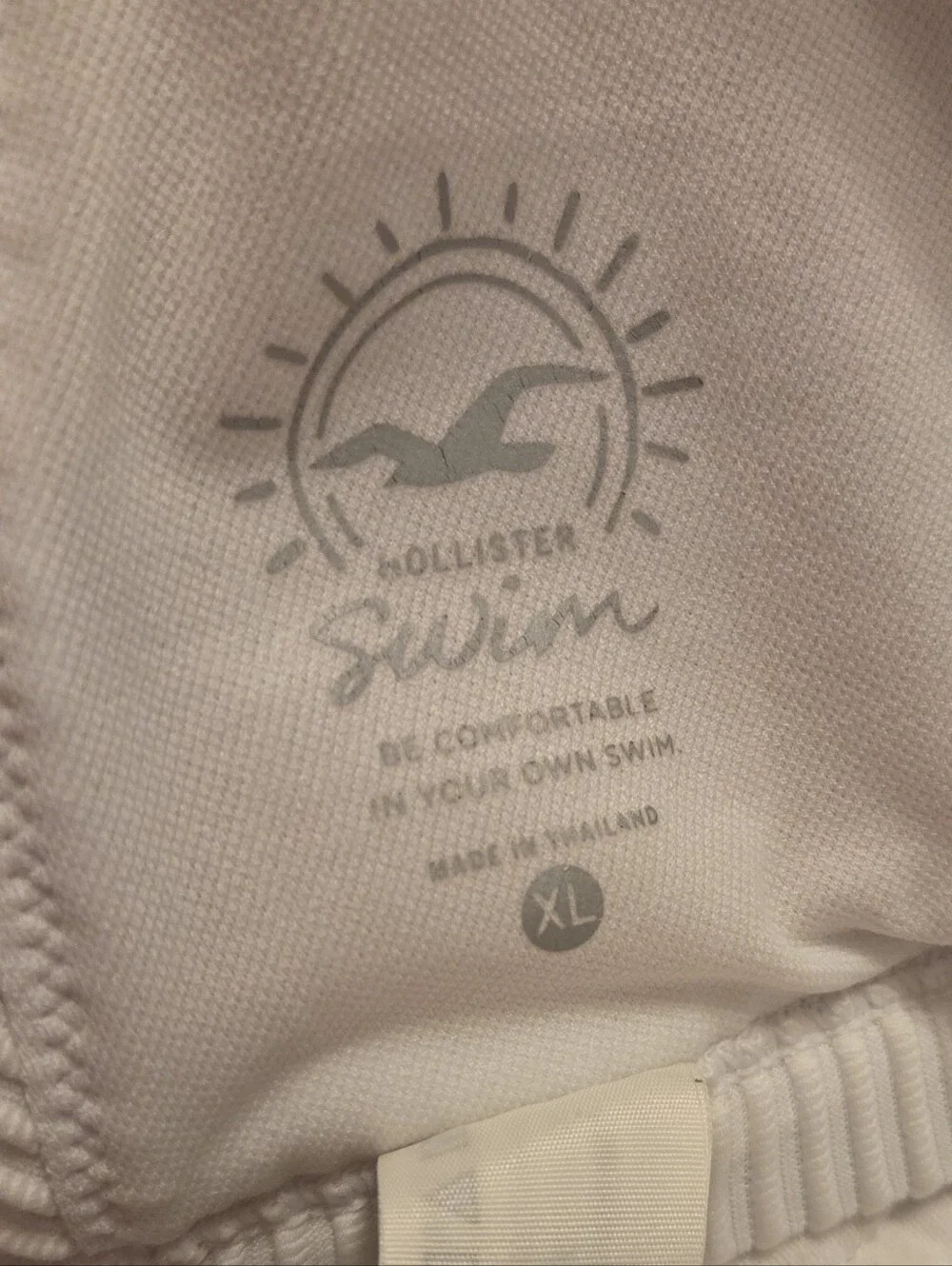 Hollister White Ribbed Triangle Bikini Top. Size XL